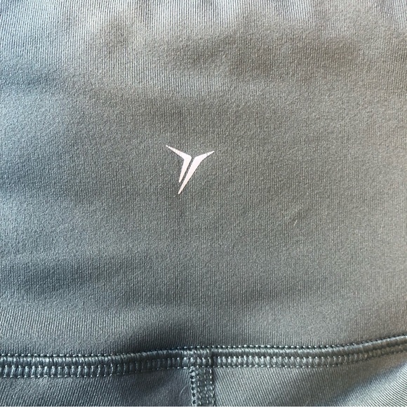 🌼3/$30 | EUC | Ladies Old Navy 3/4 Leggings - Picture 10 of 10